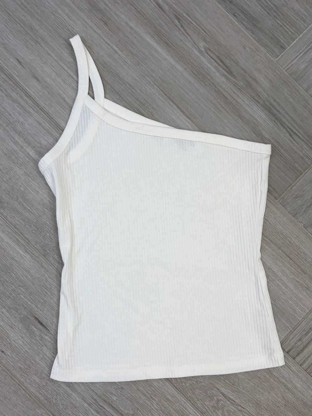 Double Zero White One-Shoulder Ribbed Tank Small